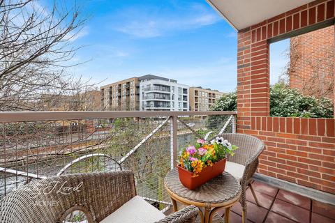 2 bedroom flat for sale, 3 Nursery Lane, London E2