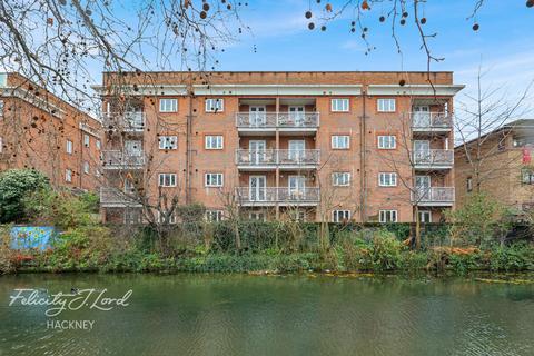 3 Nursery Lane, London E2
