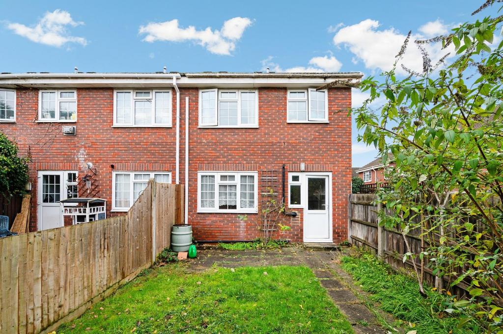 DELAPORTE CLOSE, 69-10.jpg