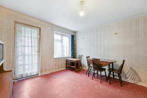 1 bedroom maisonette for sale, Delaporte Close, Epsom KT17