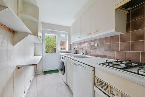 1 bedroom maisonette for sale, Delaporte Close, Epsom KT17