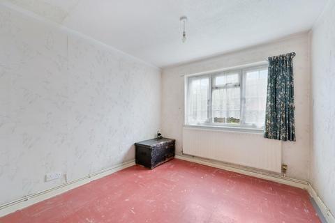 1 bedroom maisonette for sale, Delaporte Close, Epsom KT17