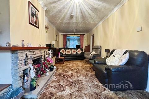 3 bedroom semi-detached house for sale, Lawford Crescent, Yateley, Hampshire