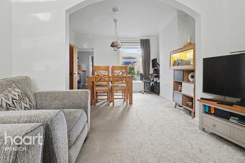 2 bedroom semi-detached house for sale, Warwick Road, Ipswich