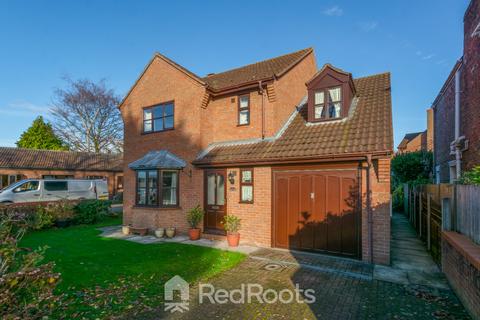 3 bedroom detached house for sale, Albion Hill, Doncaster DN9