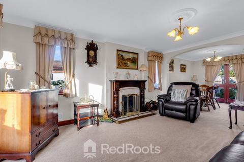 3 bedroom detached house for sale, Albion Hill, Doncaster DN9