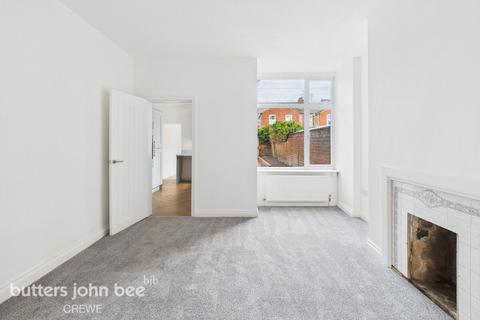 3 bedroom terraced house for sale, Walthall Street, Crewe