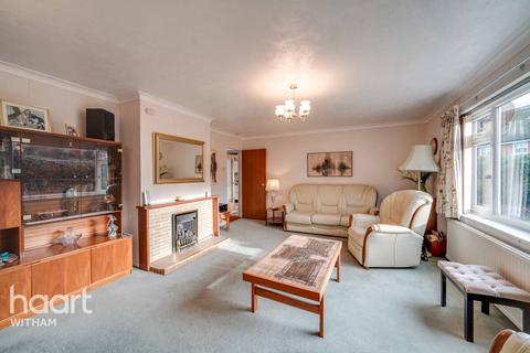 4 bedroom detached bungalow for sale, Hatfield Road, Witham