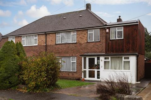 Westway Gardens, Redhill