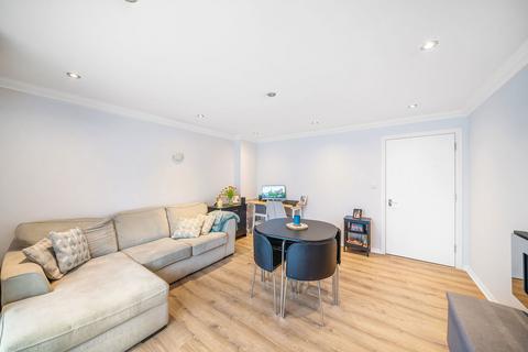 2 bedroom flat for sale, Croydon Road, Beckenham BR3