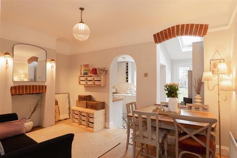 undefined, Trindles Road, South Nutfield