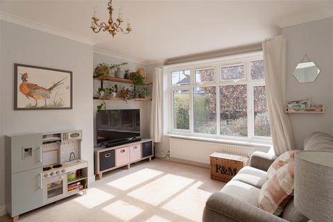 3 bedroom semi-detached house for sale, Hillfield Close, Redhill