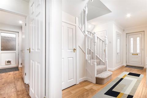 4 bedroom detached house for sale, Lascelles Drive, Pontprennau, Cardiff, CF23