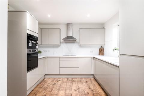 4 bedroom detached house for sale, Lascelles Drive, Pontprennau, Cardiff, CF23