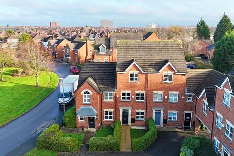 3 bedroom terraced house for sale, Salisbury Close, Crewe, CW2