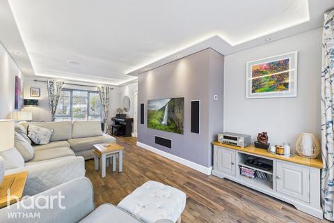 4 bedroom detached house for sale, Foxmead, Rivenhall