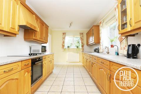 3 bedroom detached bungalow for sale, Carrs Hill Close, Costessey, NR8
