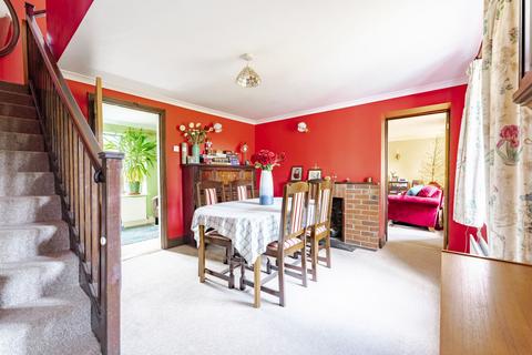 4 bedroom detached house for sale, Norwich Road, Besthorpe