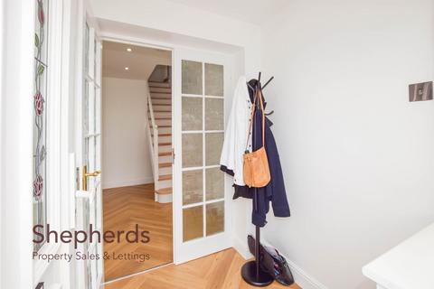 3 bedroom terraced house for sale, Fairfield Walk, Cheshunt EN8