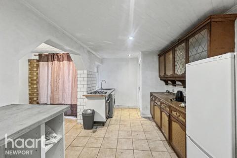 3 bedroom terraced house for sale, Chapel Farm Terrace, Newport