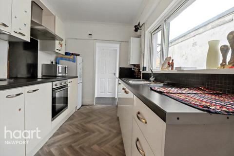 3 bedroom terraced house for sale, Orchard Street, Newport