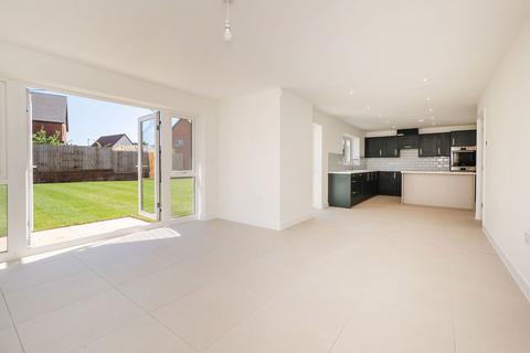 4 bedroom detached house for sale, Three Squirrels, Norwich NR16