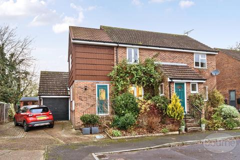 undefined, Stoneham Close, Petersfield, Hampshire, GU32