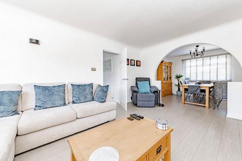 4 bedroom detached house for sale, Winmer Avenue, Winterton-On-Sea