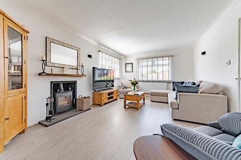 4 bedroom detached house for sale, Winmer Avenue, Winterton-On-Sea