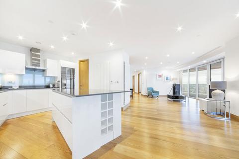 3 bedroom flat to rent, Arena Tower, Canary Wharf E14