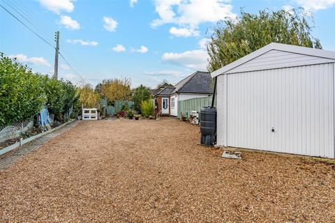3 bedroom detached bungalow for sale, Ash Road, Hartley DA3