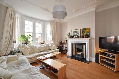 3 bedroom terraced house for sale, Downs Road, Hastings
