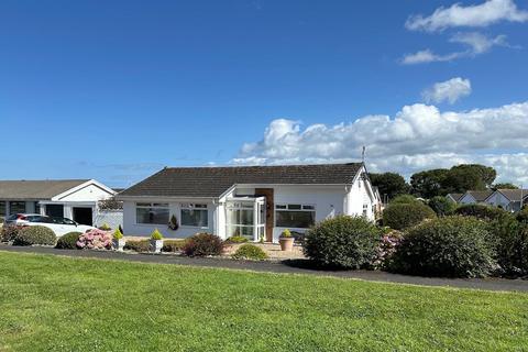 3 bedroom detached bungalow for sale, Penrhyn Beach West, Penrhyn Bay, Llandudno