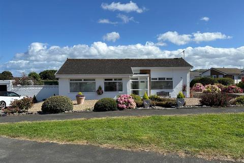 3 bedroom detached bungalow for sale, Penrhyn Beach West, Penrhyn Bay, Llandudno