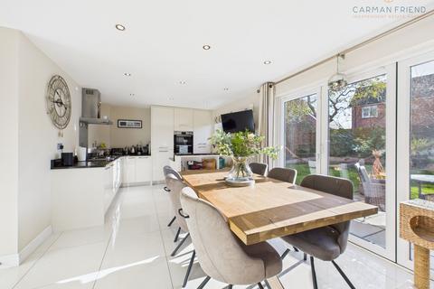 3 bedroom detached house for sale, Kohima Crescent, Saighton, CH3