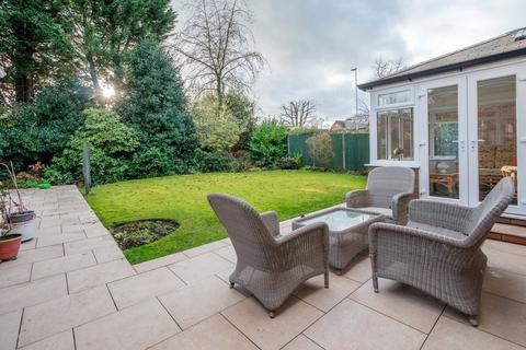 4 bedroom detached house for sale, Dingle Bank Close, Lymm WA13