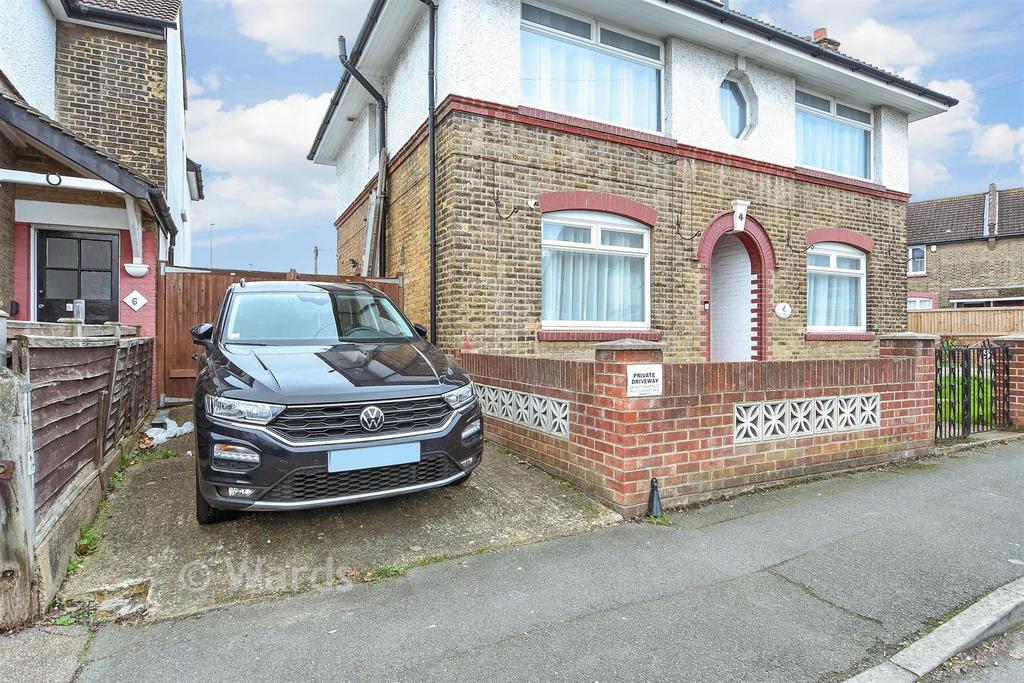 Driveway/Parking