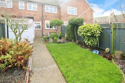 2 bedroom terraced house for sale, Tuxford Grove, Hull