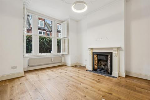 6 bedroom house to rent, Gubyon Avenue, London