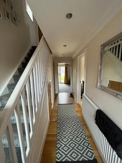 3 bedroom detached house to rent, Doddington Road, Northampton NN6
