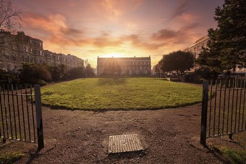 4 bedroom apartment for sale, Dalby Square, Margate CT9