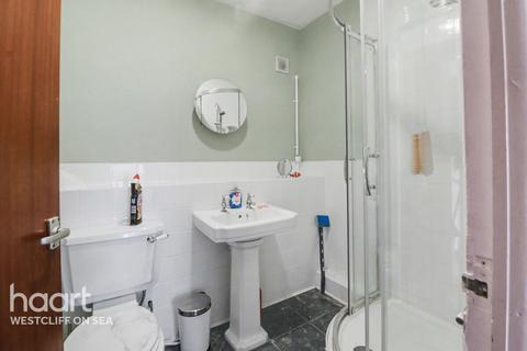 1 bedroom flat for sale, Fairmead Avenue, Westcliff-On-Sea