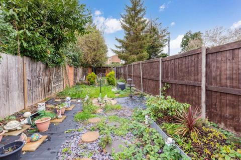 undefined, Stanhope Road, Slough SL1