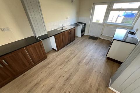 3 bedroom house to rent, Caecoed, Llandybie, Carmarthenshire