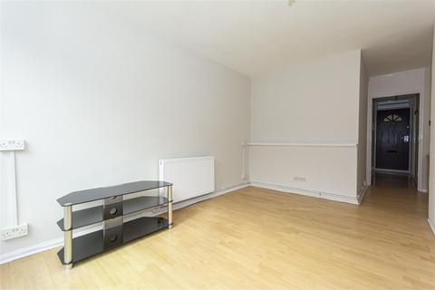 1 bedroom flat to rent, Goldsmith Road, Peckham SE15