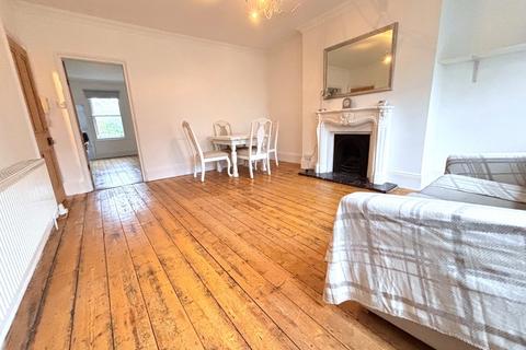 1 bedroom flat to rent, Old Dover Road, Canterbury, Kent, CT1