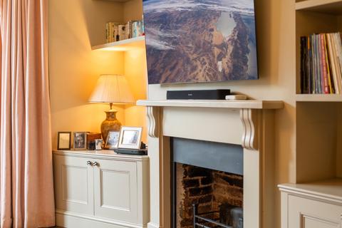 3 bedroom terraced house for sale, Kenmont Gardens, College Park, Kensal Green, London NW10