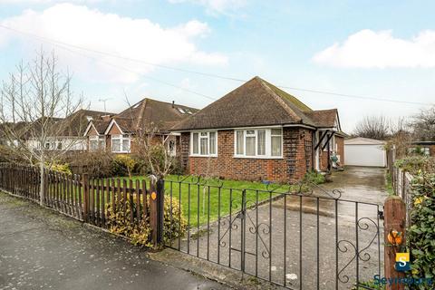 3 bedroom detached house for sale, Louis Fields, Guildford GU3