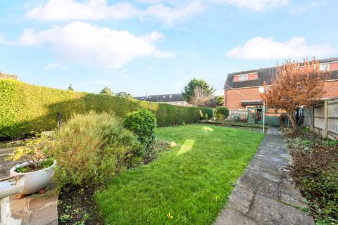 undefined, Hamilton Avenue, Cobham, KT11