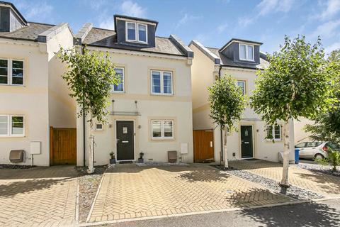 4 bedroom detached house for sale, Park Close, Poole, Dorset, BH15